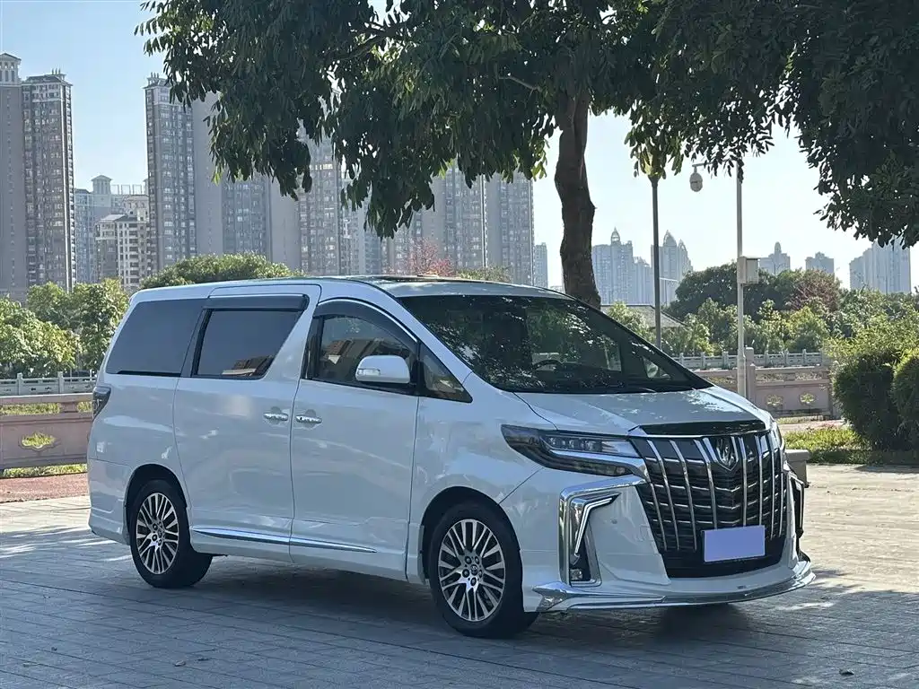 Toyota Alphard 2012 3.5L Luxury