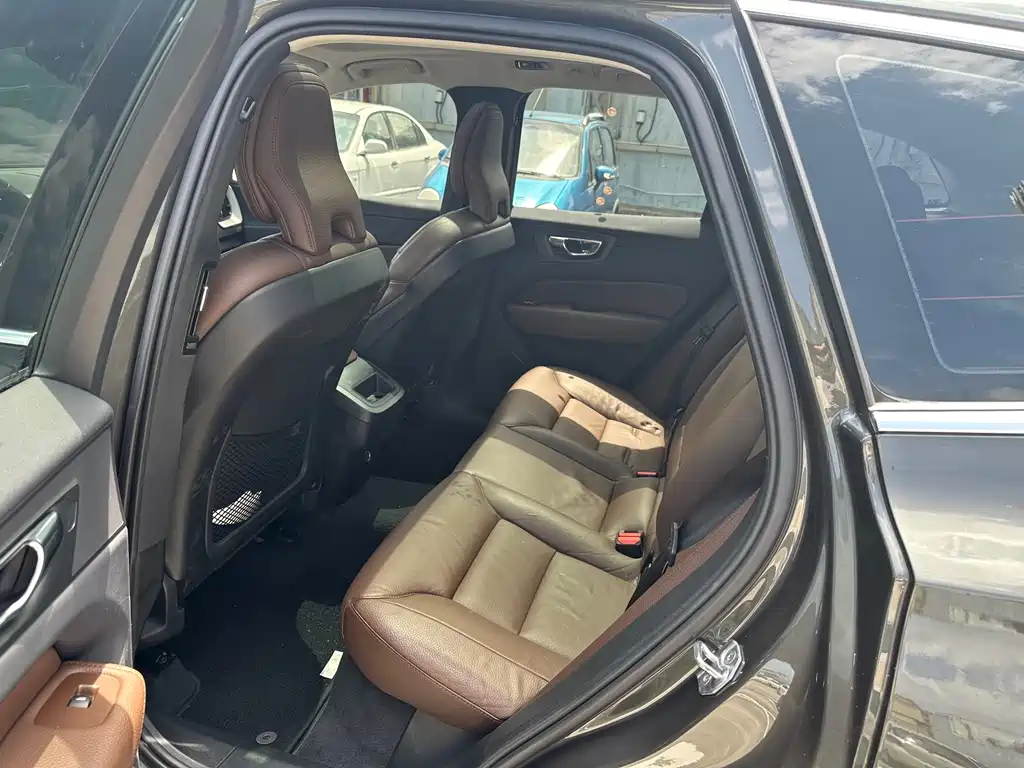 Volvo XC60 2020 T5 Luxury