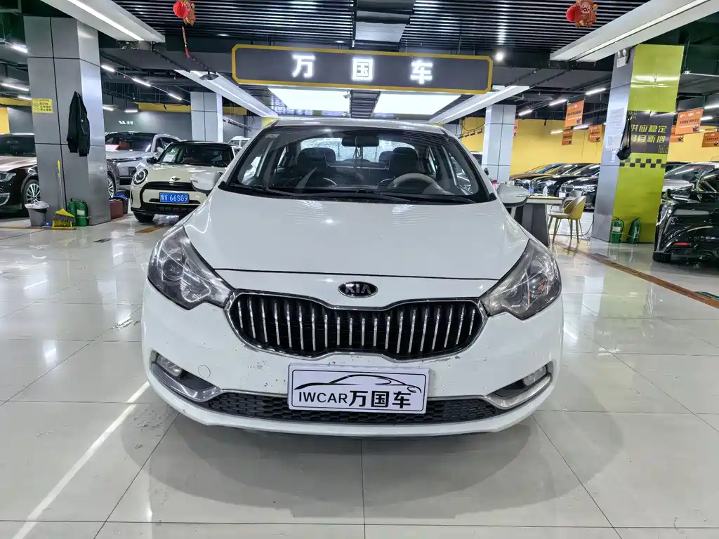 Kia K3 2013 1.6L AT DLX