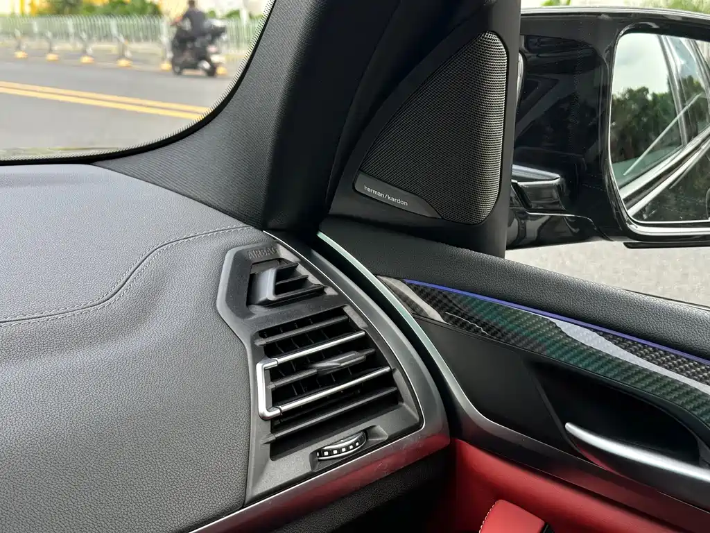BMW X3 M — миниатюра 16
