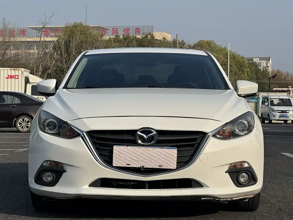 MAZDA 3 ANGKESAILA