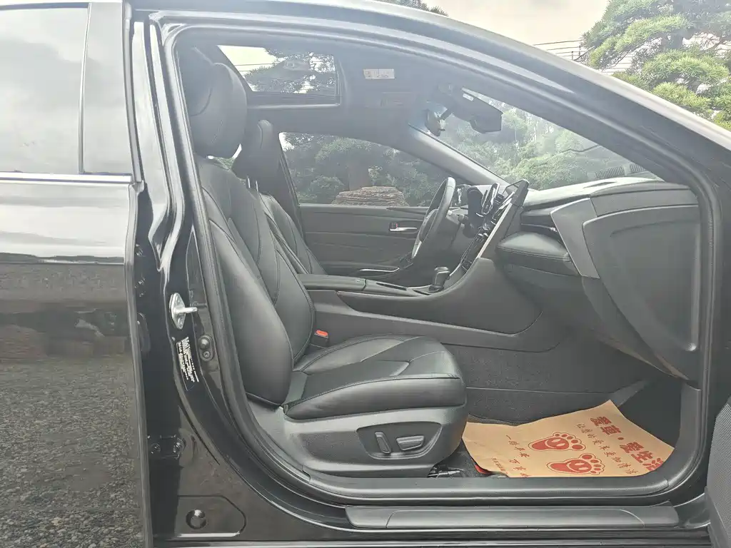 Toyota Avalon 2022 2.0L Luxury