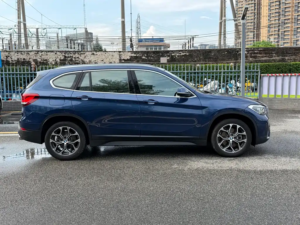 BMW X1 2021 sDrive25Li Lead
