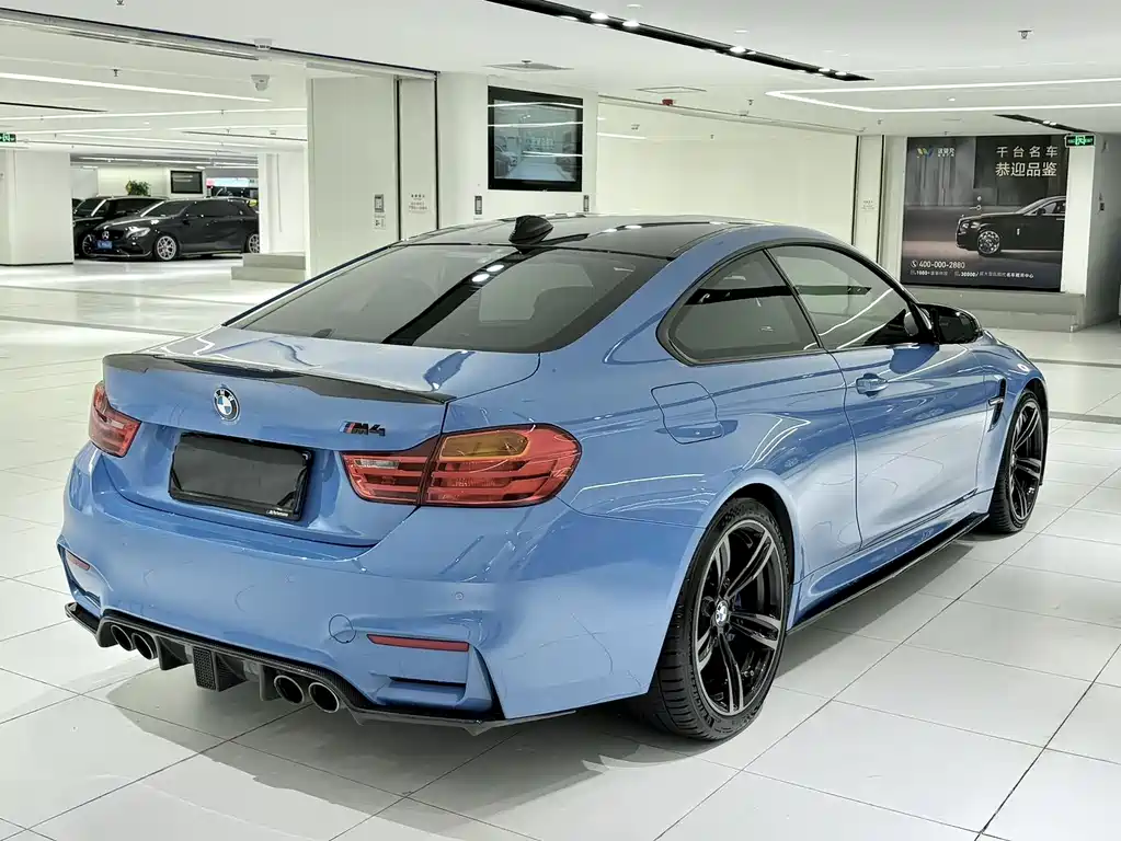 BMW M4 2015 M4 MT