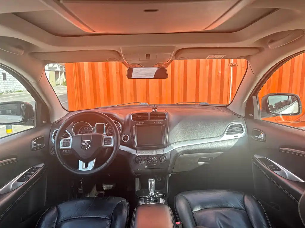 Dodge Journey 2013 2.4L