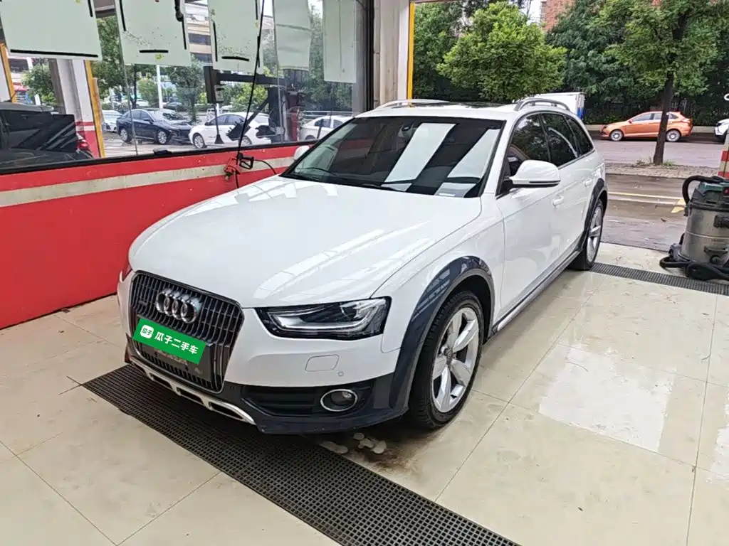 Audi A4 2014 40 TFSI allroad quattro plus