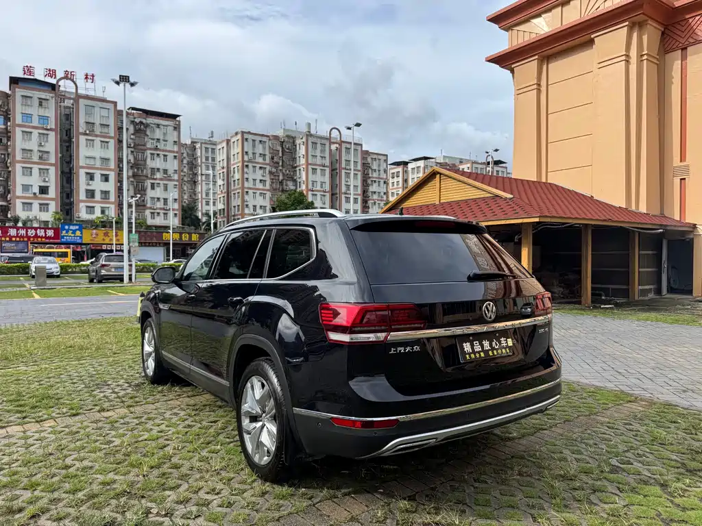 Volkswagen Teramont — миниатюра 4