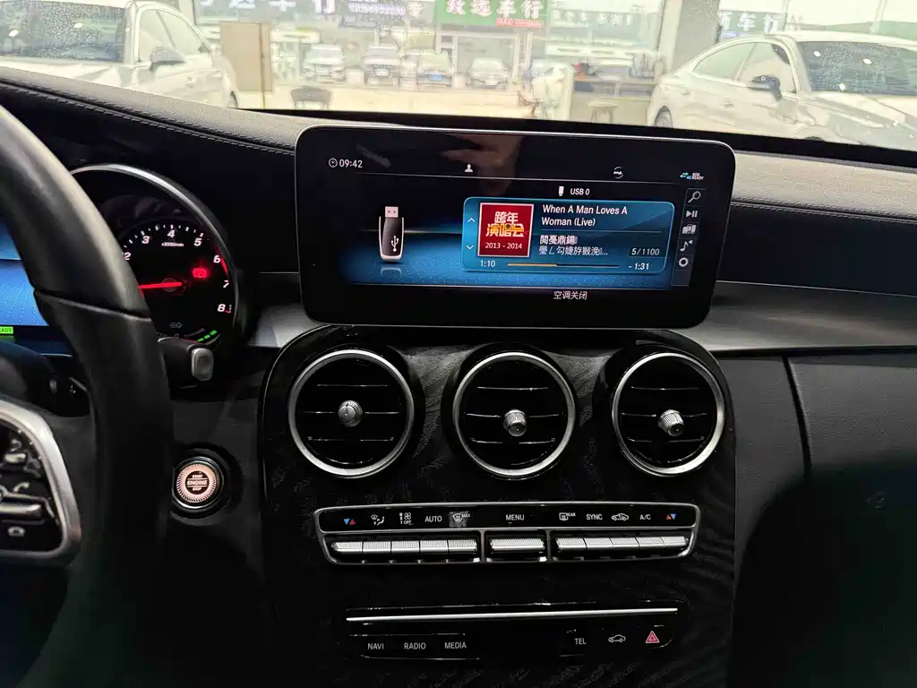 MERCEDES-BENZ C CLASS