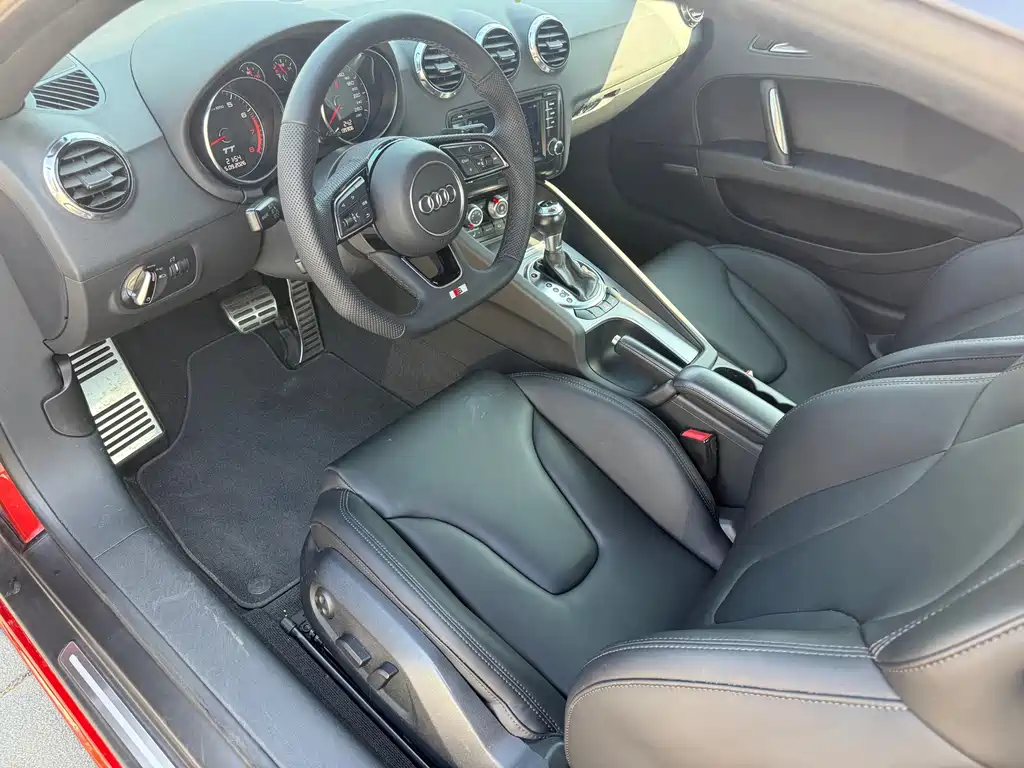 Audi TT — миниатюра 9