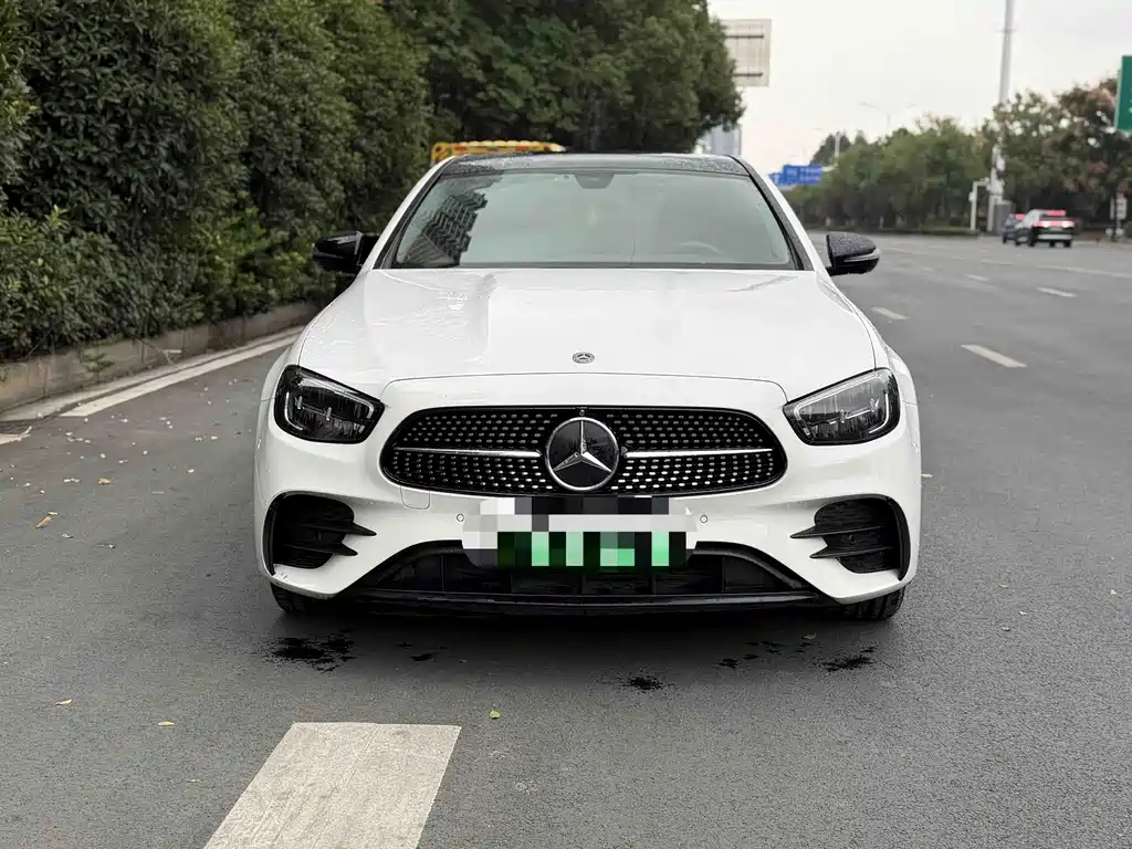 Mercedes-Benz E-Class New Energy — миниатюра 2