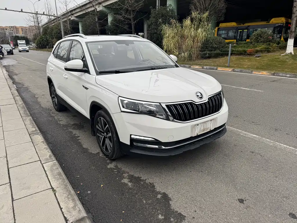 SKODA KOMICK