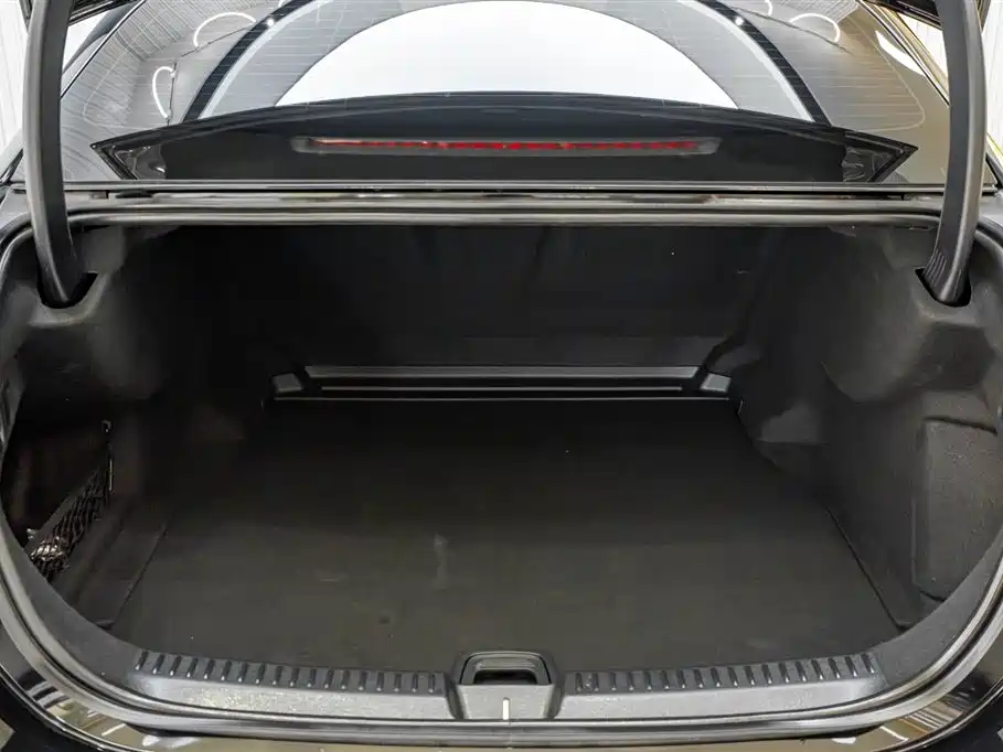 Mercedes-Benz E-Class E 2024 E 300 L Luxury