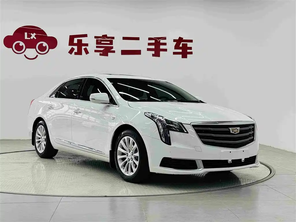 Cadillac XTS 2018 28T