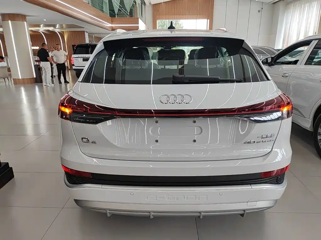 Audi Q4 e-tron 2024 40 e-tron