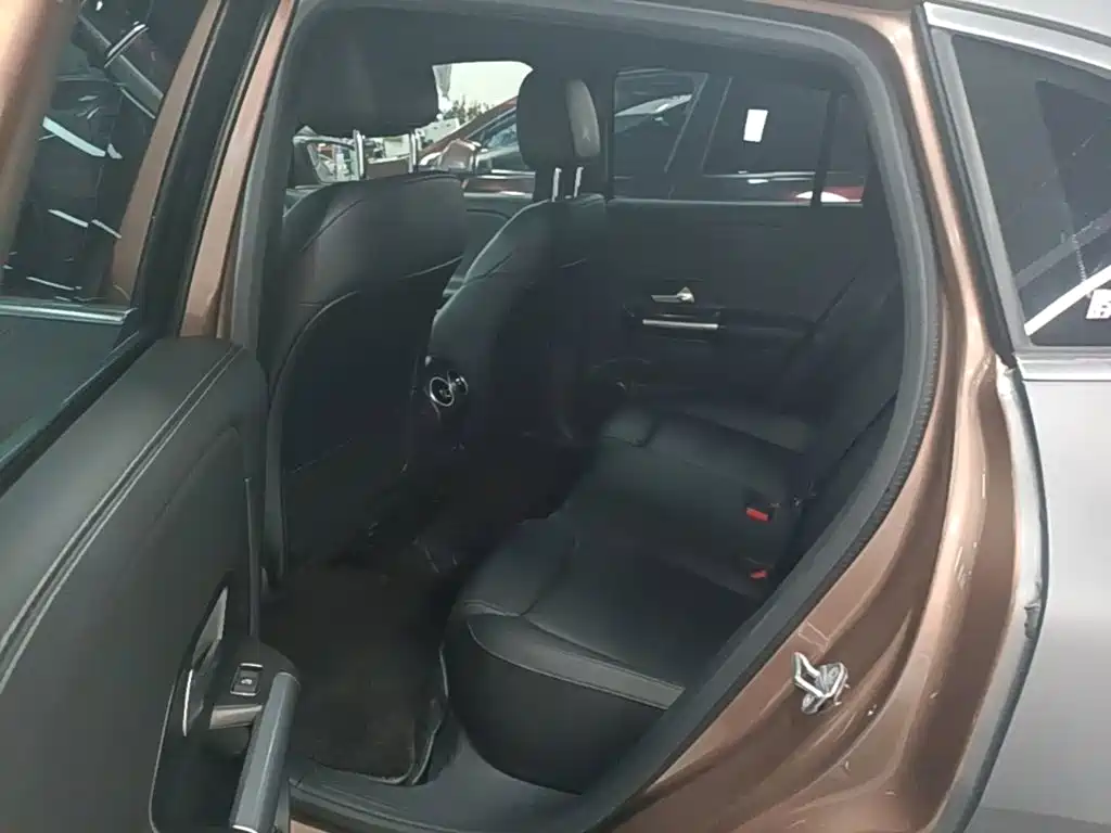 Mercedes-Benz EQA — миниатюра 17