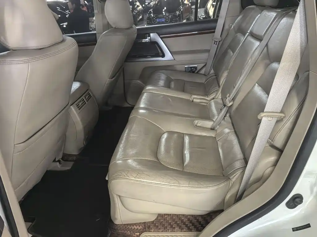 Toyota Land Cruiser 2015 4.0L V6