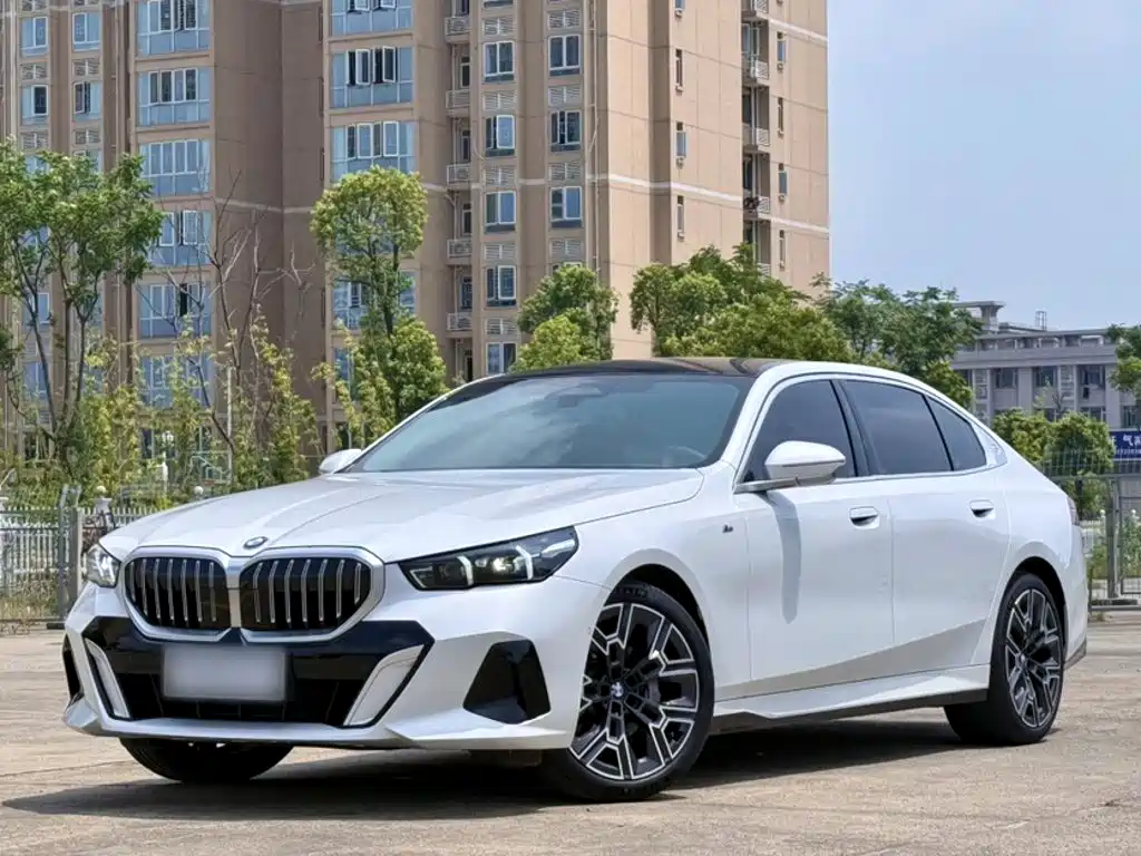 BMW 5 Series 5 2025 530Li Premium M Sport