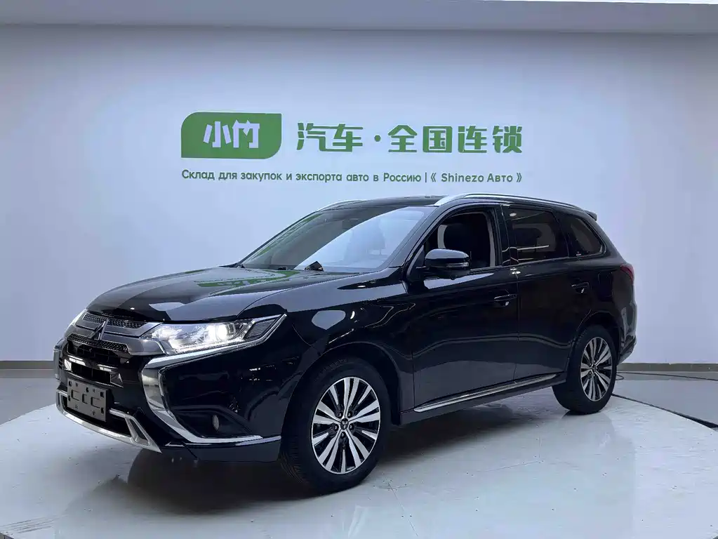 Mitsubishi Outlander 2021