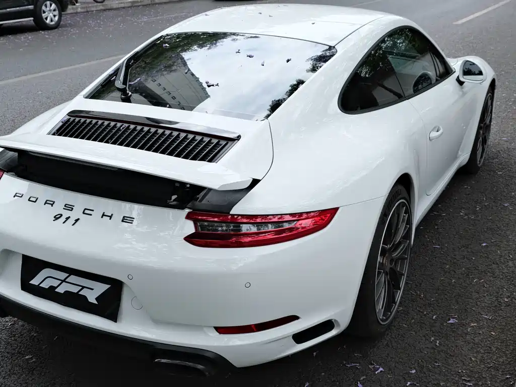 Porsche 911 2016 Carrera 3.0T