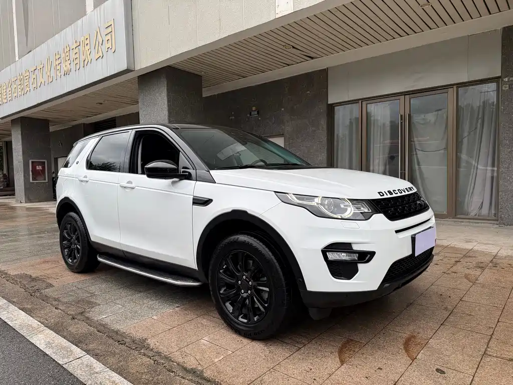 Land Rover Discovery Sport — миниатюра 3