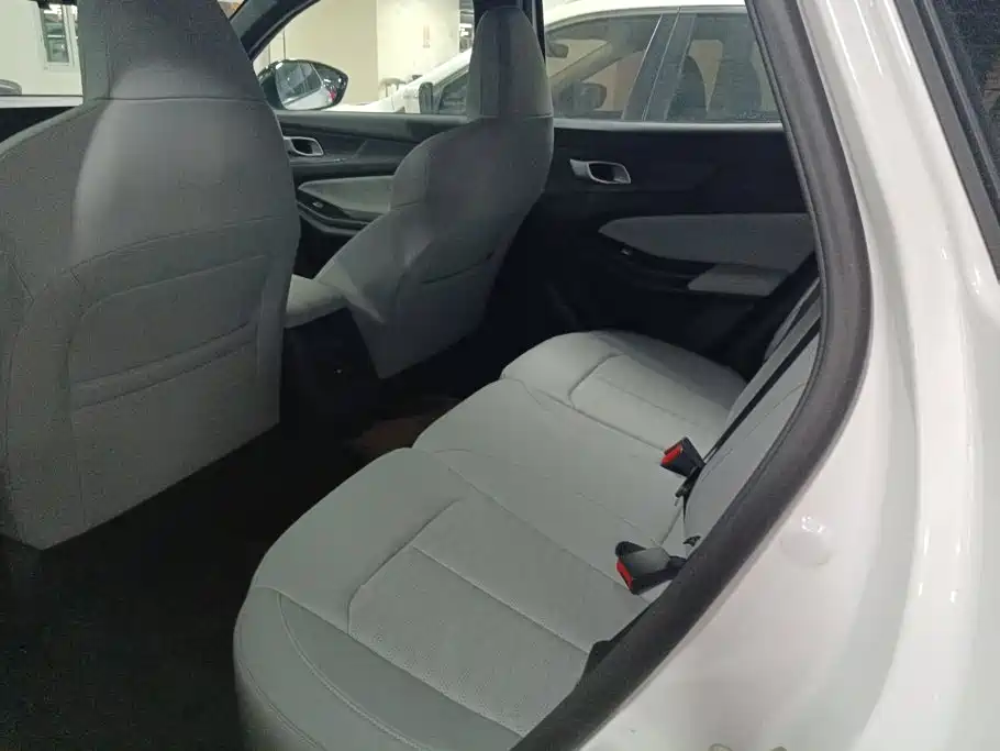 Changan CS55PLUS PHEV — миниатюра 11