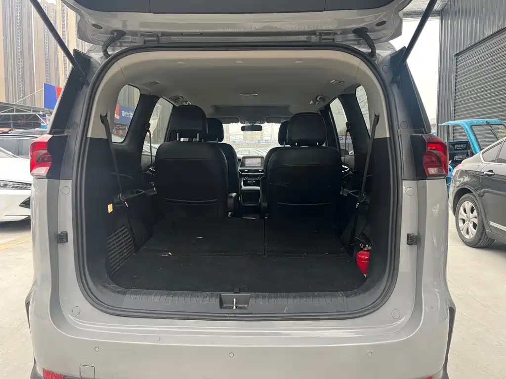 SAIC MAXUS CHASE G50