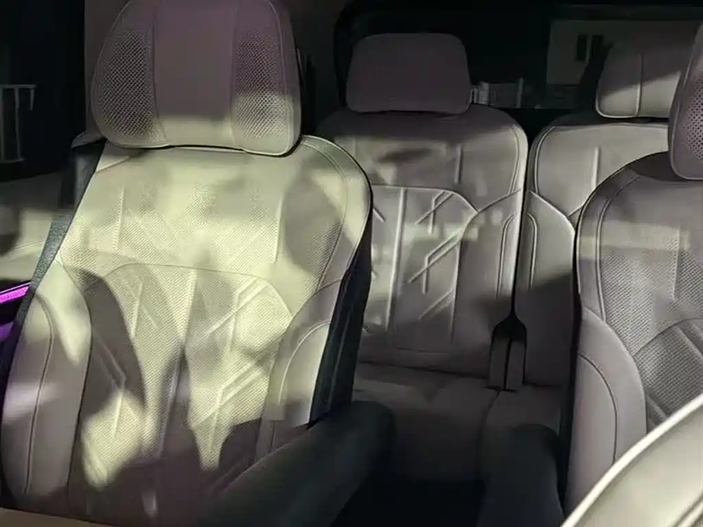 Zeekr 9X 2025 Ultra 70kWh