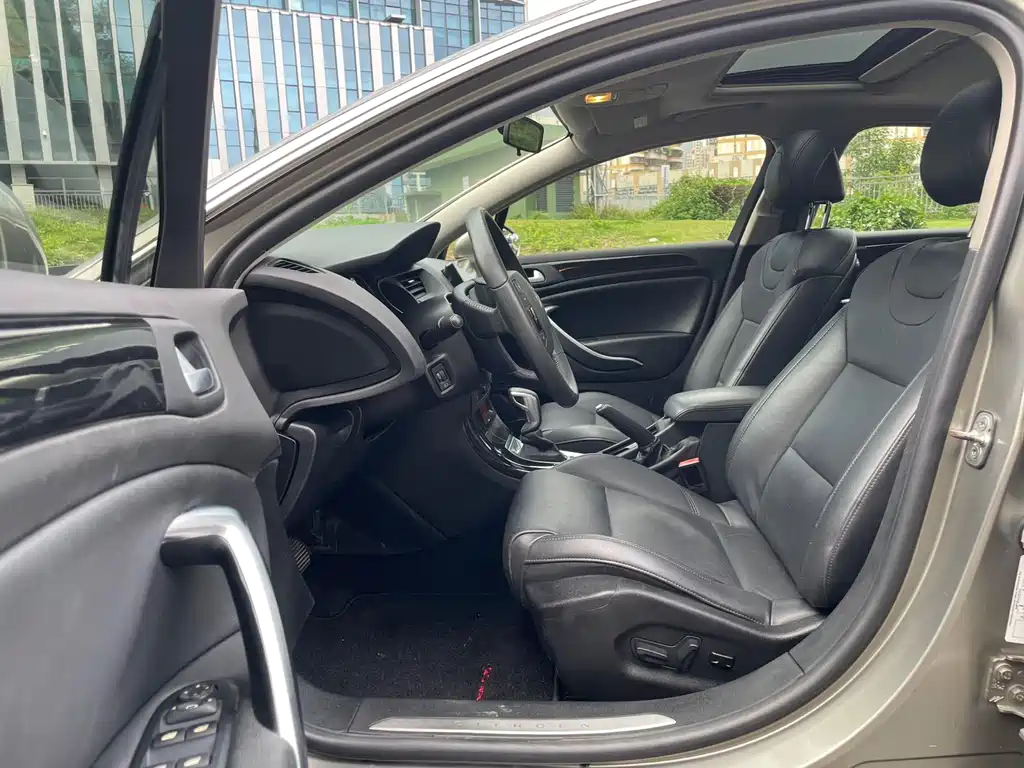 Citroen C5 2013 2.0L AT Premium