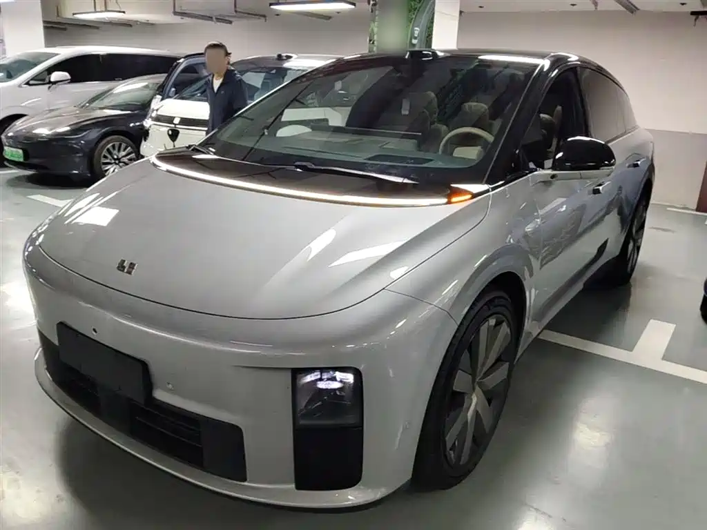 Li Auto 理想i6 2026