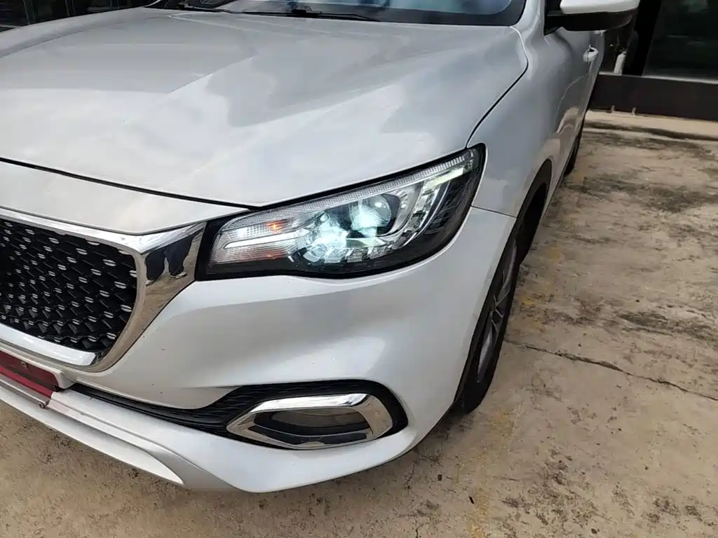 MG HS — миниатюра 24