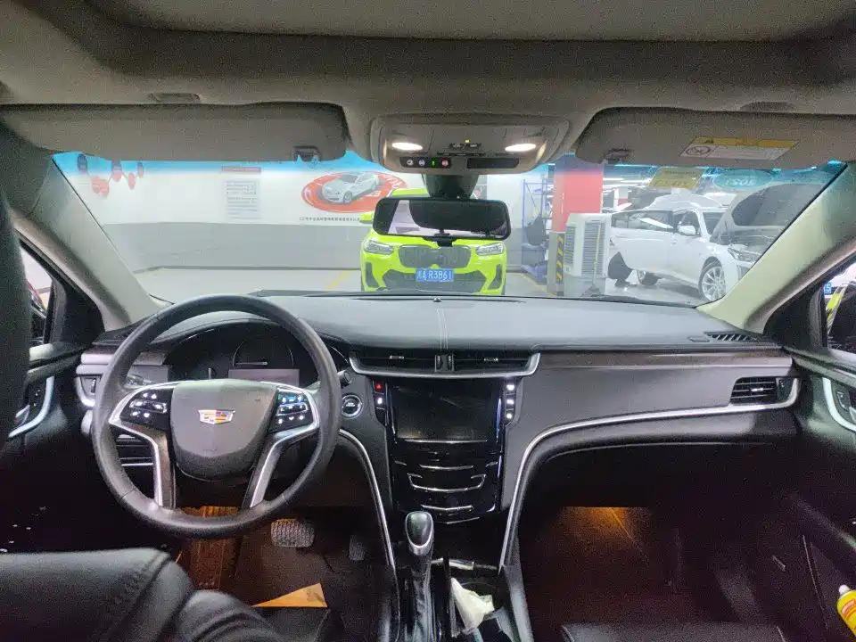 Cadillac XTS 2018 28T Elite