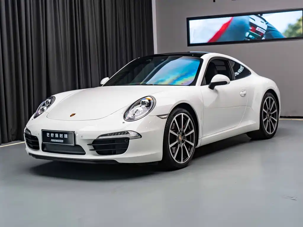 Porsche 911 2015