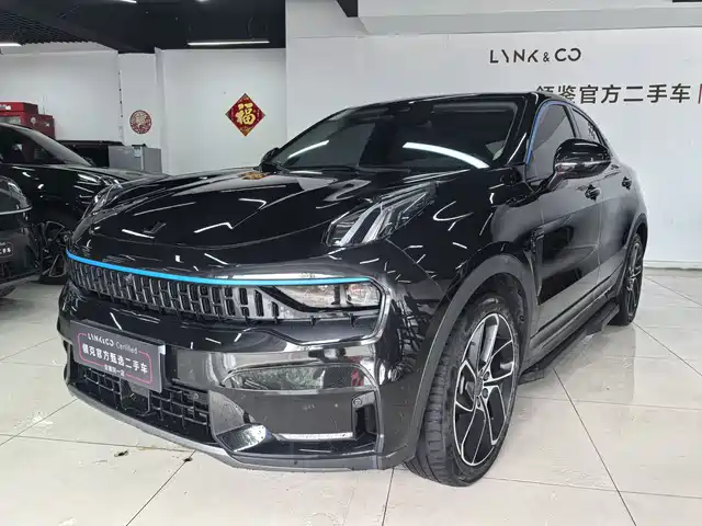 2022 Lynk & Co 05