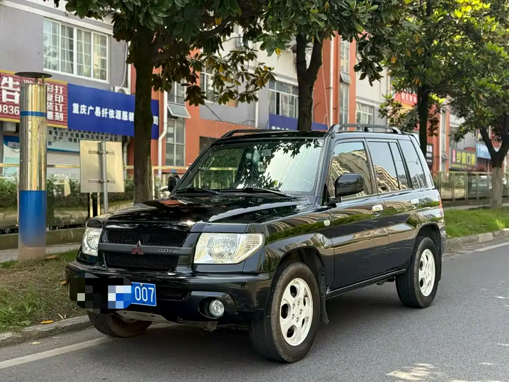 Leopaard Feiteng 2012