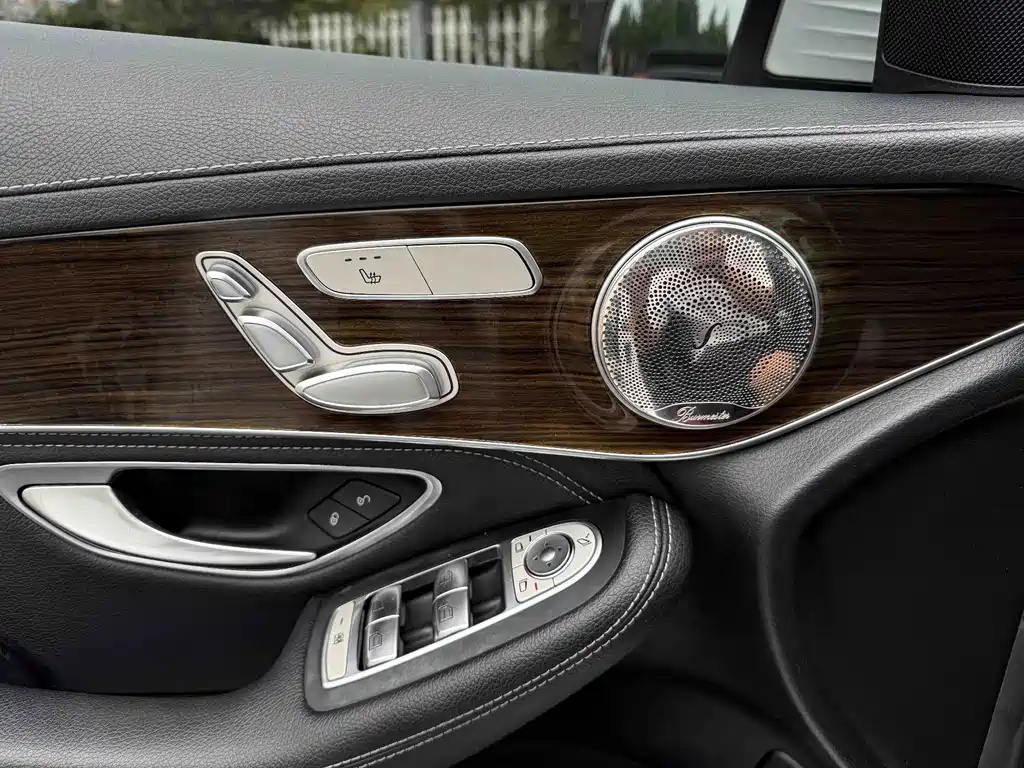 Mercedes-Benz GLC 2018 GLC 260 4MATIC