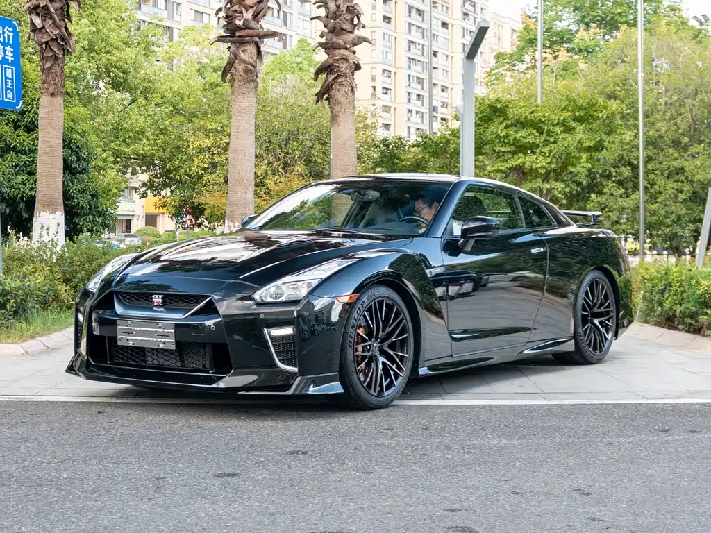 Nissan GT-R 2023