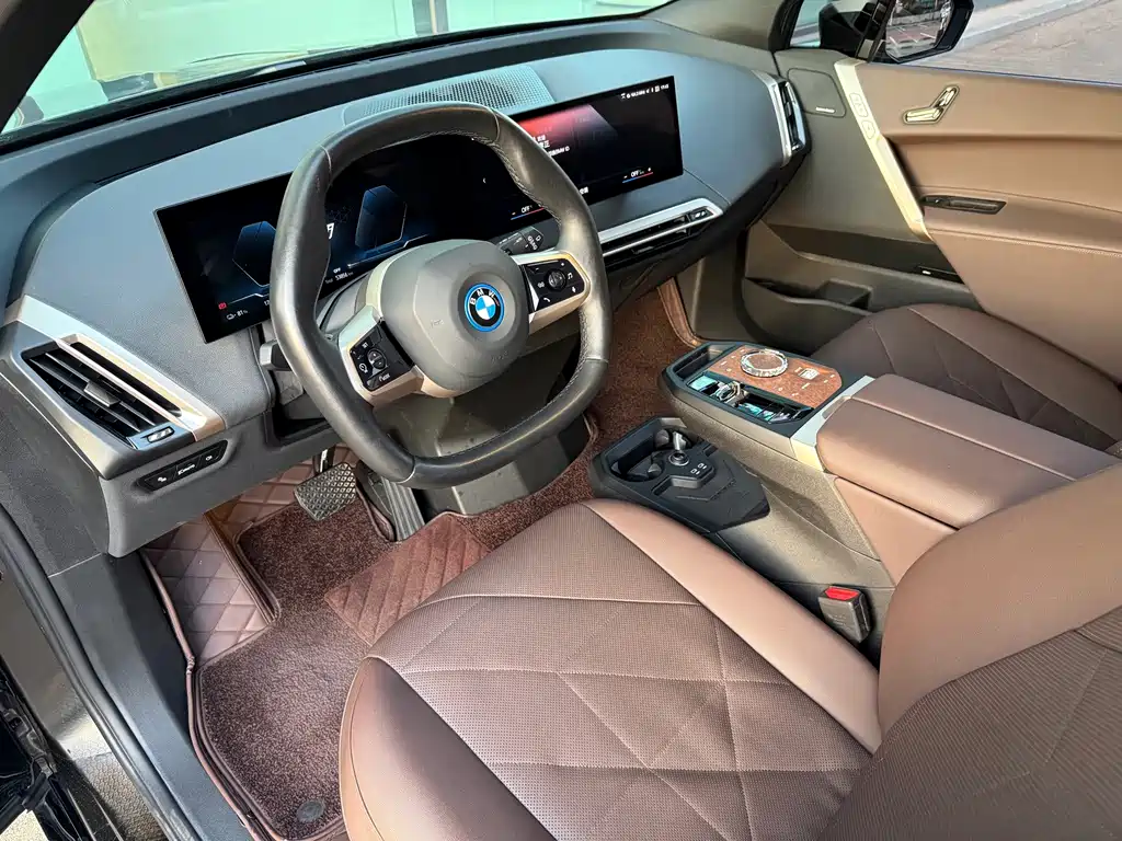 BMW iX — миниатюра 3