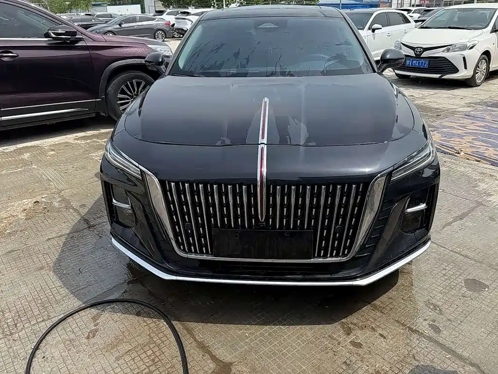 2023 Hongqi H5 - zdjęcie 1 z 9