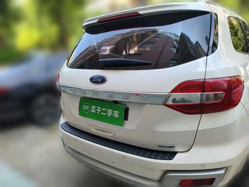 Ford Everest — миниатюра 3