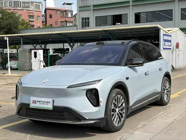 2024 Nio ES6