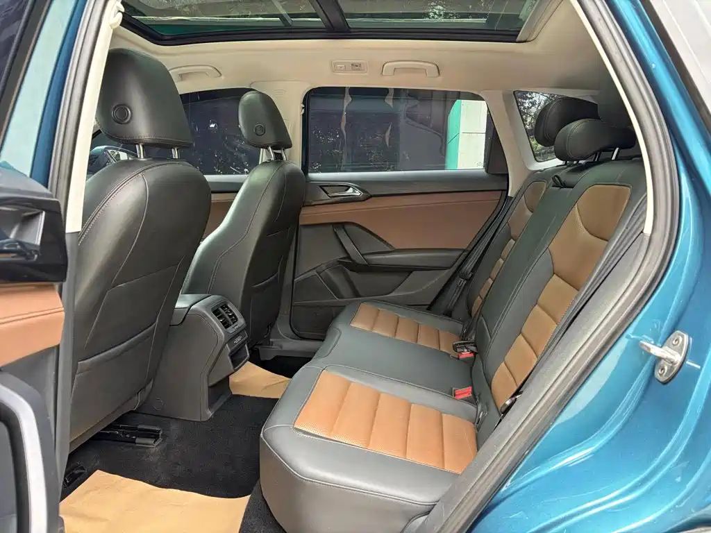 Volkswagen Tharu 2019 280TSI Flagship V