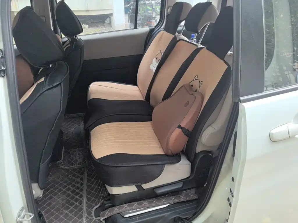 Mazda 5 — миниатюра 13