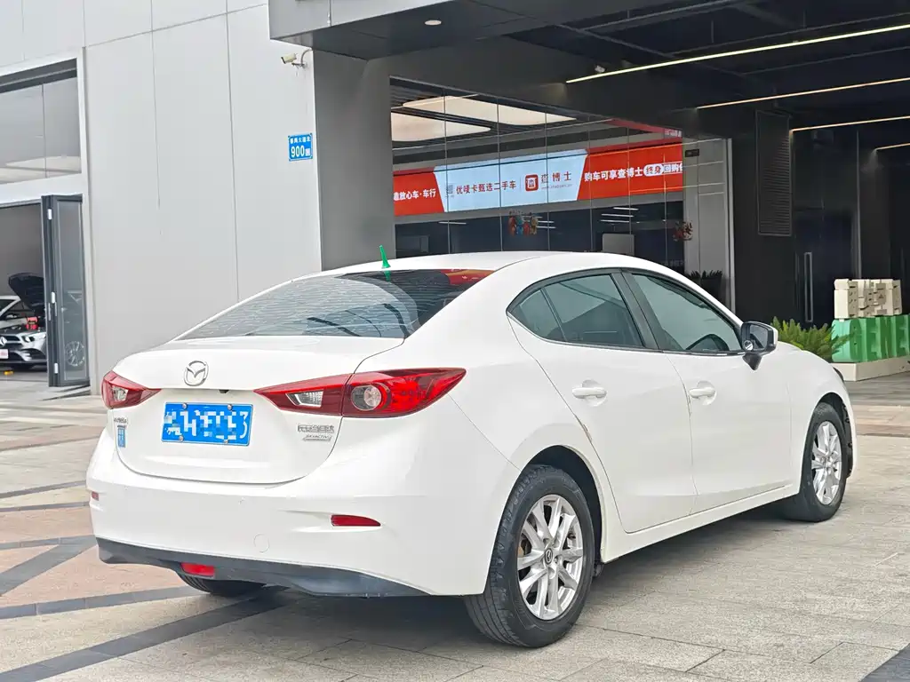 MAZDA 3 ANGKESAILA