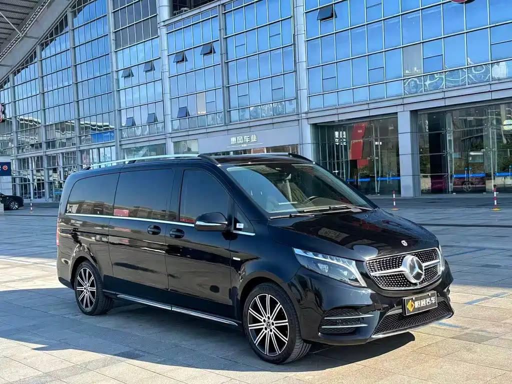 MERCEDES-BENZ V CLASS