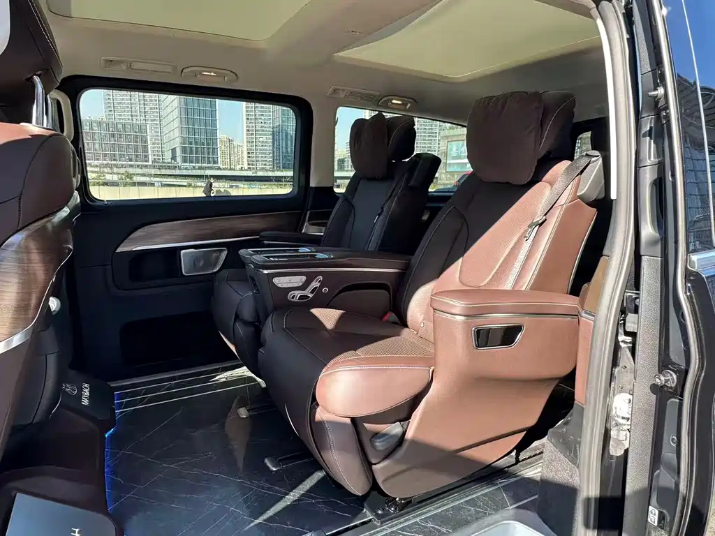 MERCEDES-BENZ V CLASS