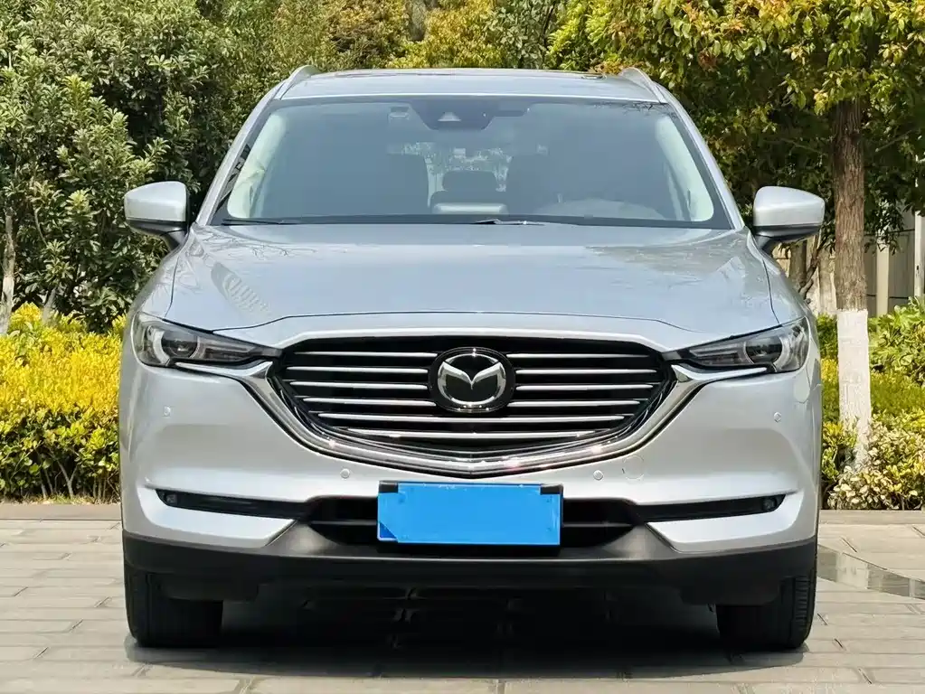 MAZDA CX 8