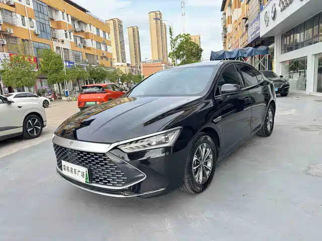 2023 BYD Qin