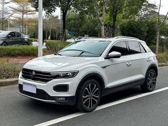 VOLKSWAGEN T ROC EXPLORING SONGS