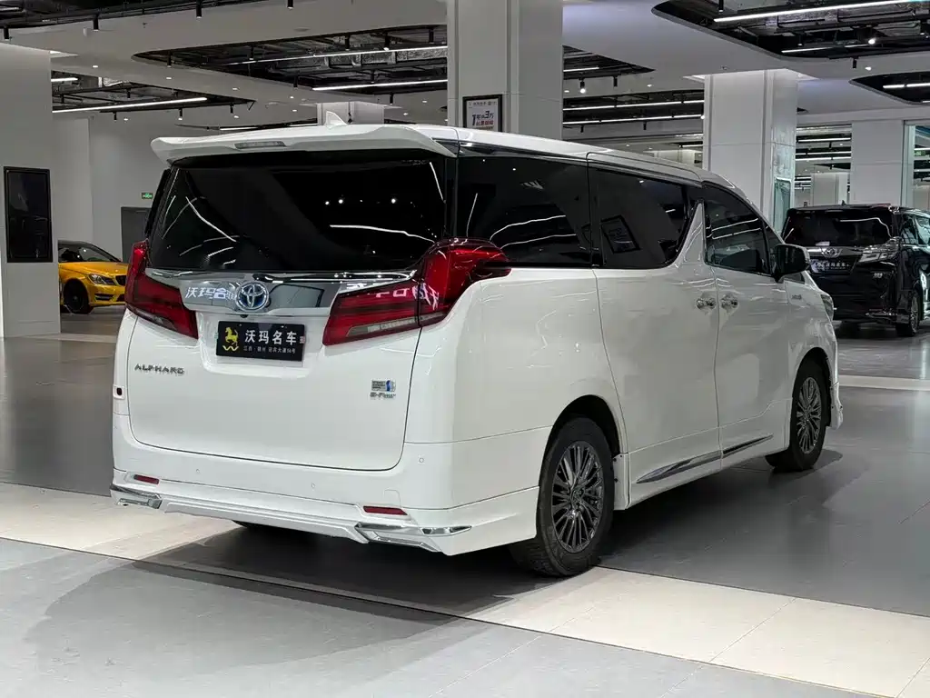 TOYOTA ELFA