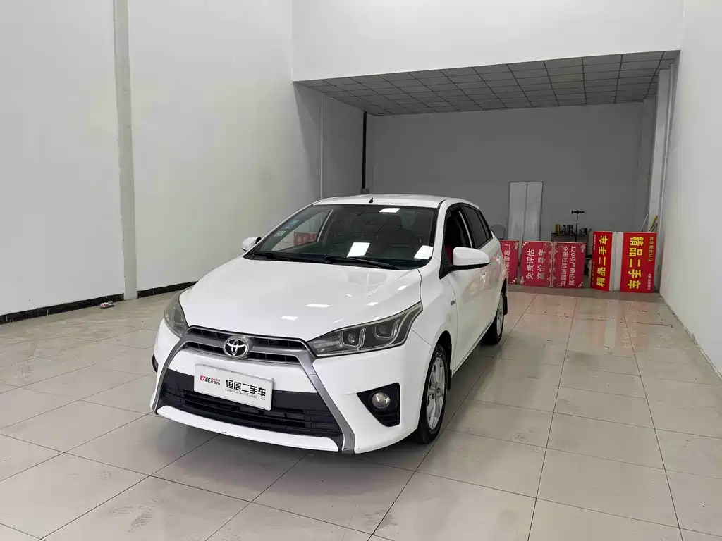 Toyota Yaris L 2016